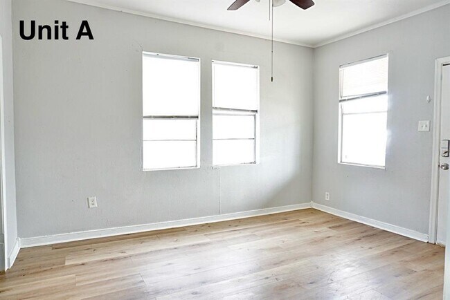 Building Photo - 709 74th St