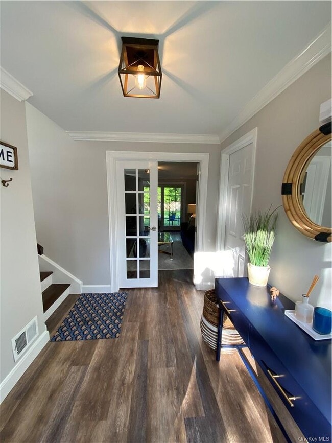 Building Photo - 393 Milton Rd