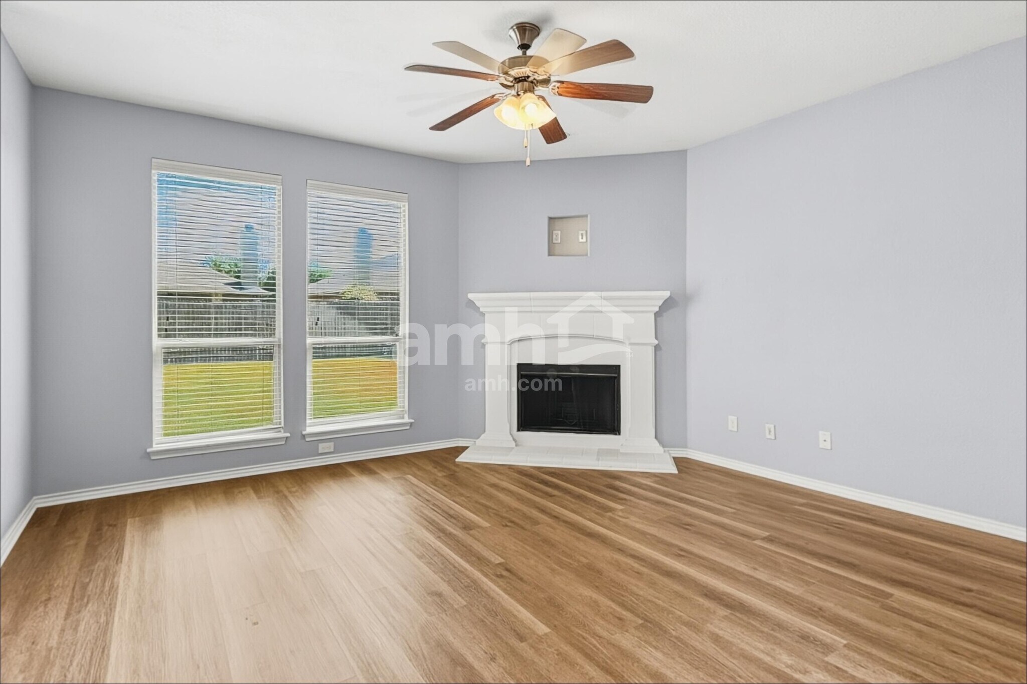 Building Photo - 3101 Hornbeam St