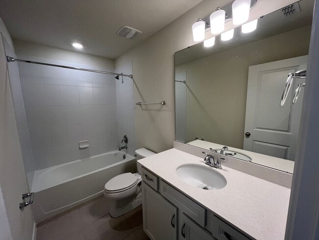 Building Photo - 14202 Sapelo Beach Dr