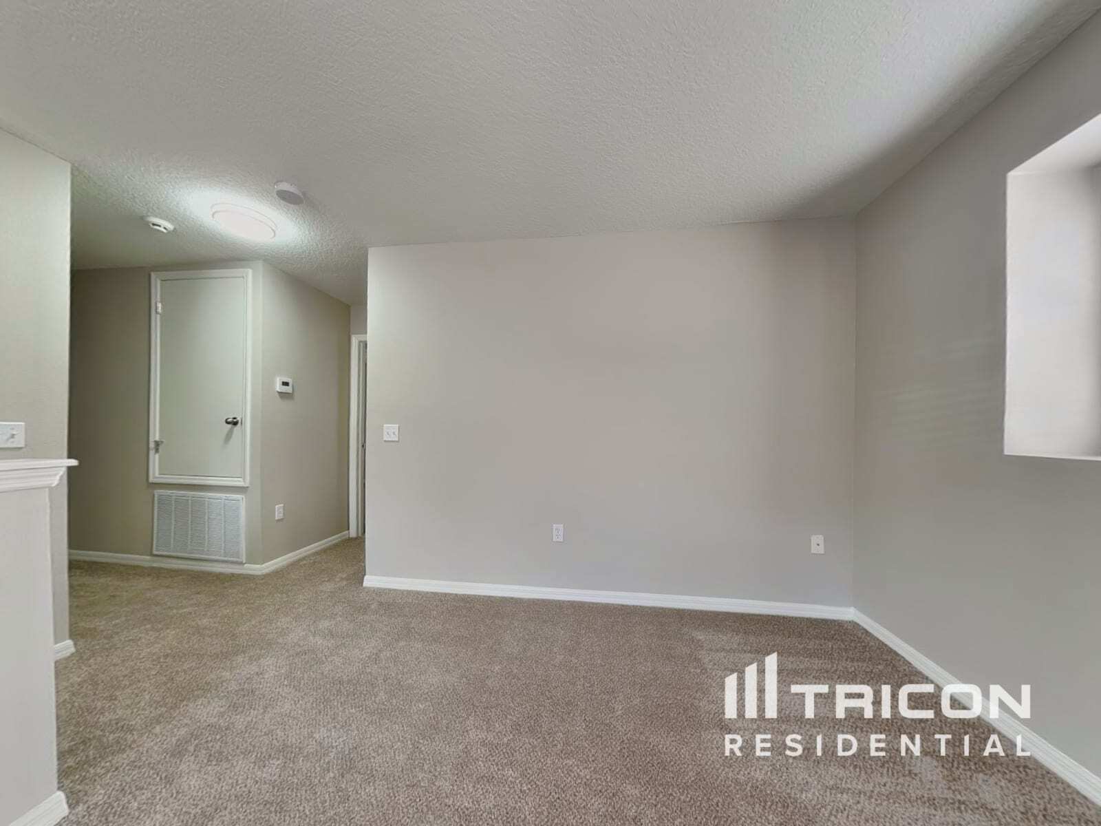 Building Photo - 19609 Timberbluff Dr