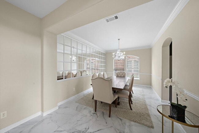 Building Photo - 3627 Grand Prom