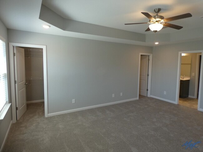 Building Photo - 5707 Dockside Dr