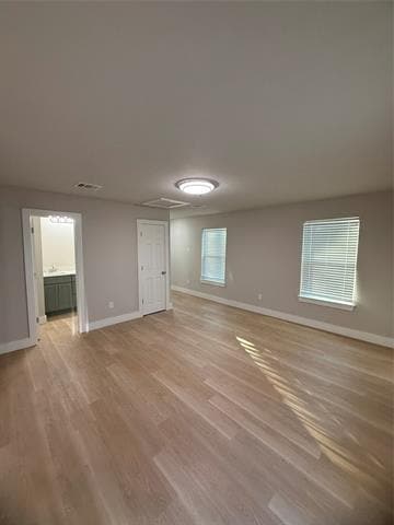 Building Photo - 4405 Vermont Ave