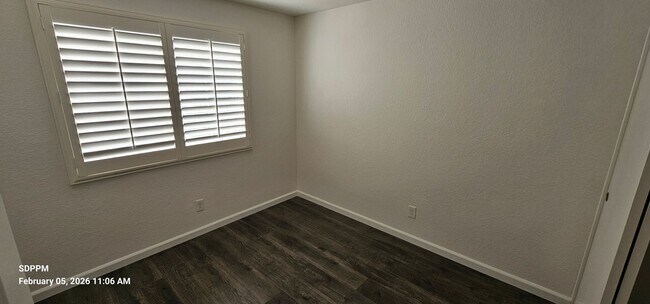 Building Photo - NORTH MIRA MESA / SAN DIEGO - Nice Renovated 4 Bedroom / 2.5 Bath House.  AVAILABLE NOW!