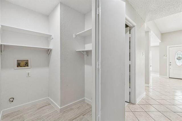 Building Photo - 5331 Gurley Ave