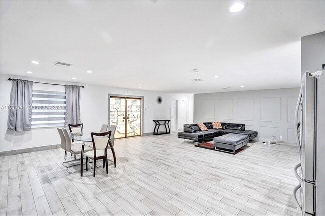 Building Photo - 17000 NW 18th Ave