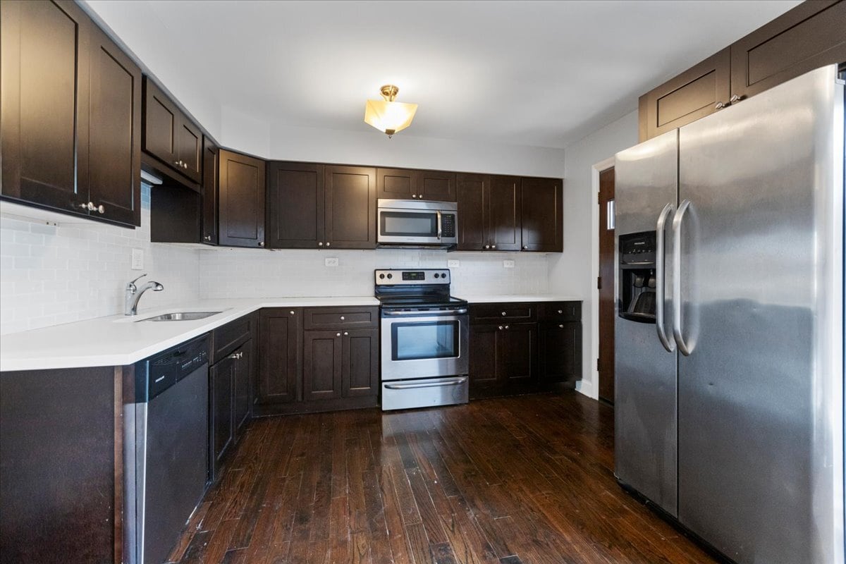 Building Photo - 1772 Pickwick Ln