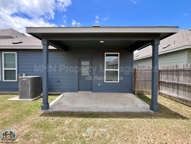 Building Photo - 4105 Paddock Trl