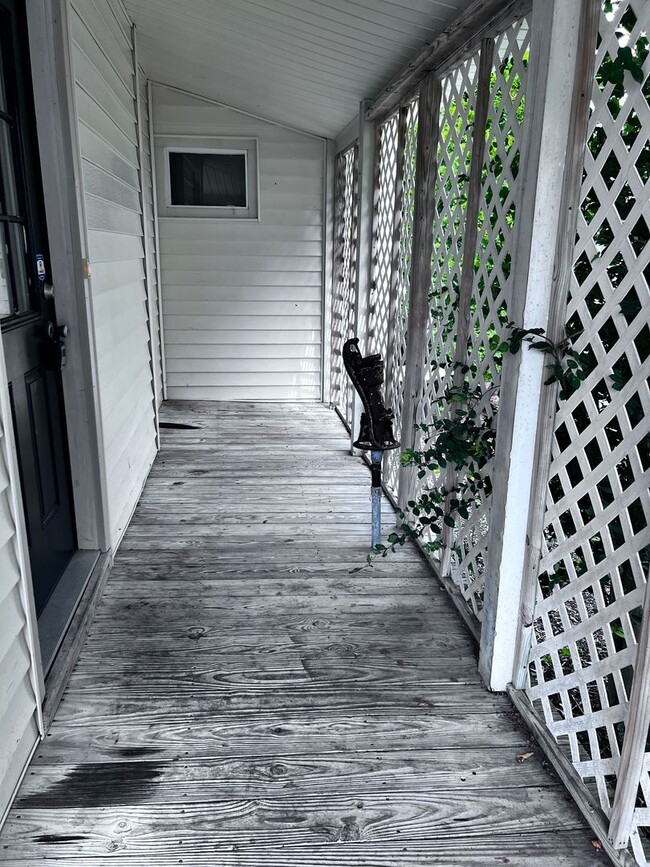 Building Photo - Church219