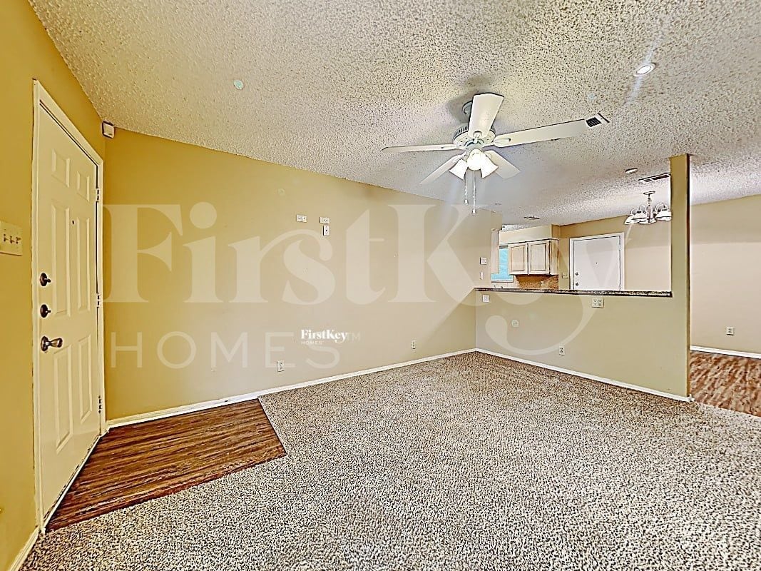 Building Photo - 4428 Sahara Pl