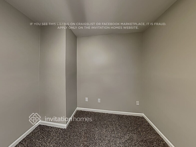 Building Photo - 4428 Moss Spring Dr