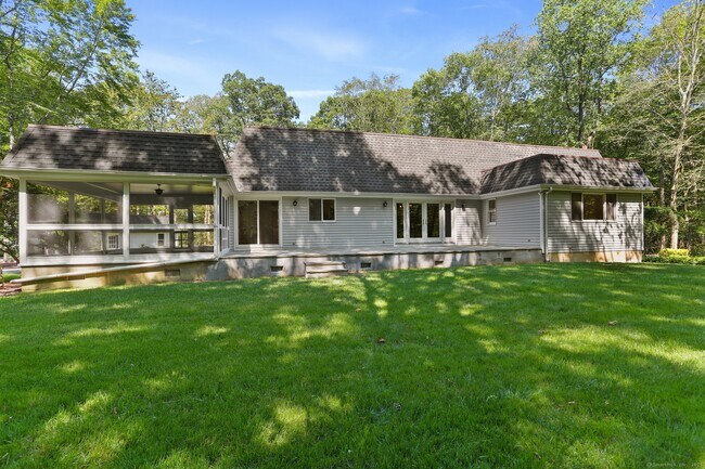 Building Photo - 82 Rilling Ridge