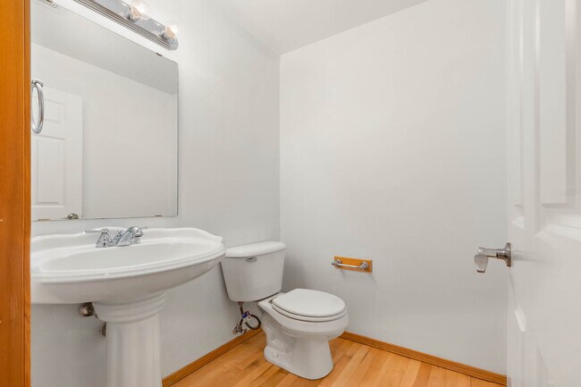 Building Photo - 13419 31st Dr SE