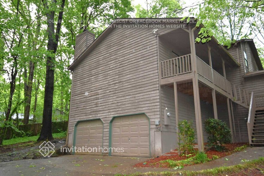 Building Photo - 3427 Hill Ln