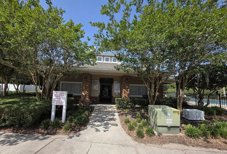 Building Photo - 8077 Summerside Cir
