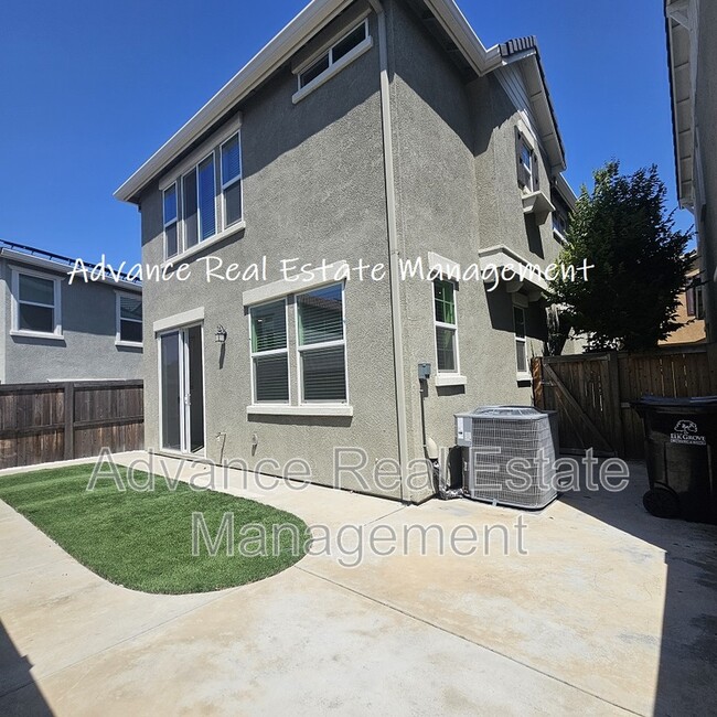 Building Photo - 8862 Sheldon Terrace Ln