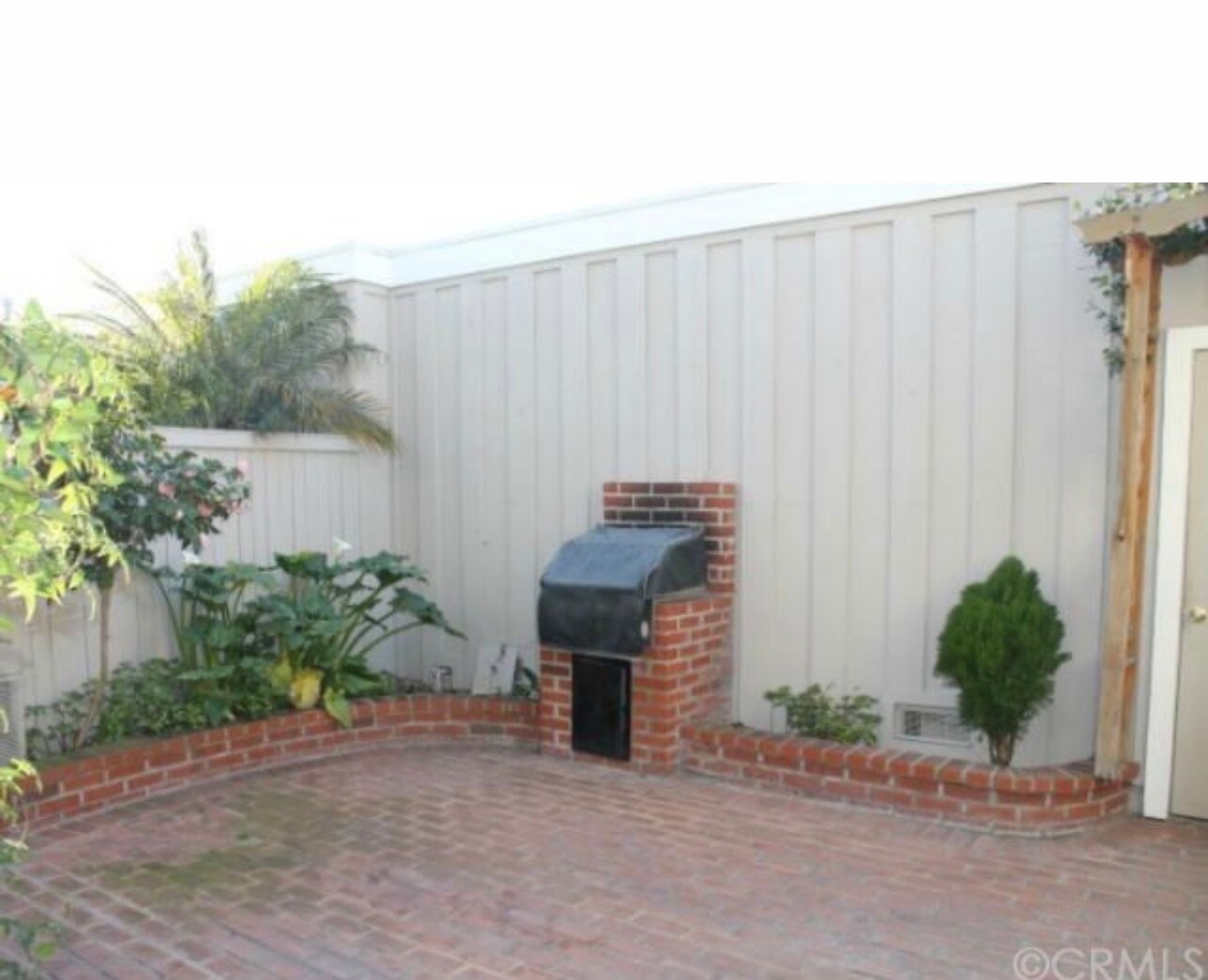 Building Photo - 340 Spinnaker Way