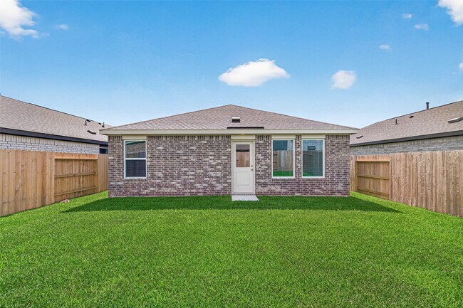 Building Photo - 16846 Spotted Oak Dr