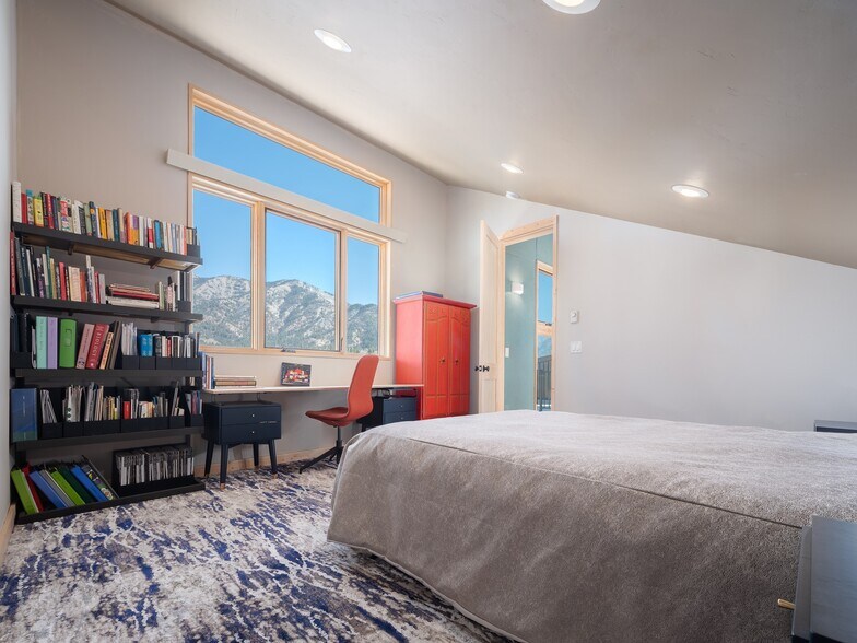 Upper Bedroom - 356 Columbine St