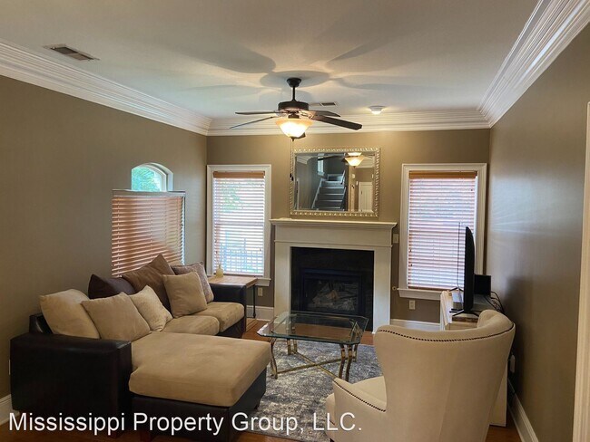 Building Photo - 3 br, 3 bath House - 107 Falls Grove Drive