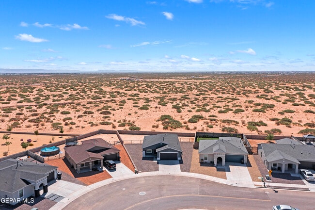 Building Photo - 1056 Nalito Beltran Pl