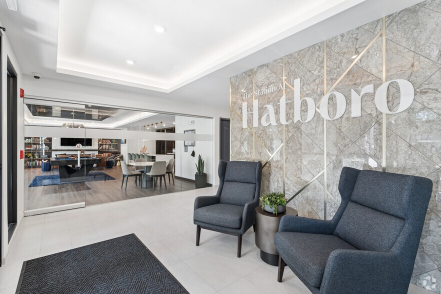 Lobby Photo - Station at Hatboro