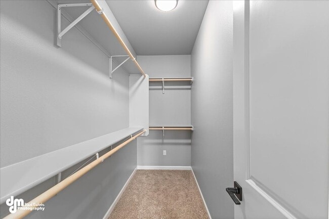 Building Photo - 550 W Galway Dr