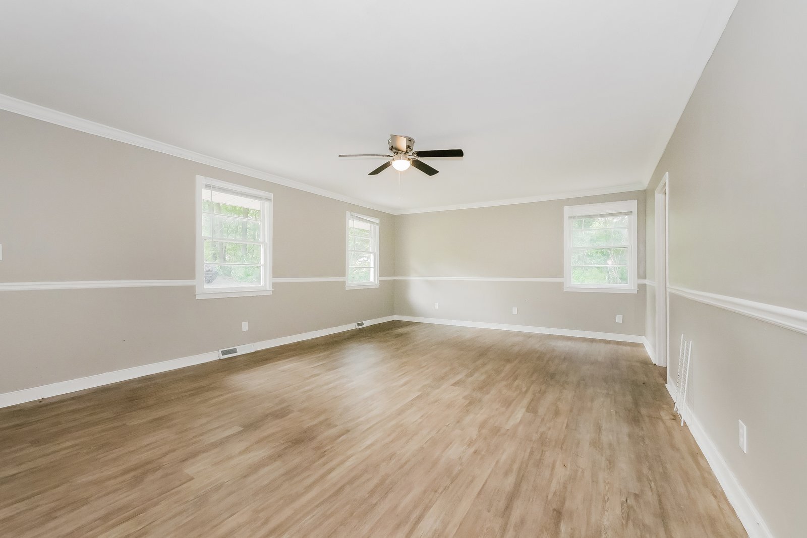 Building Photo - 133 Ann Pl