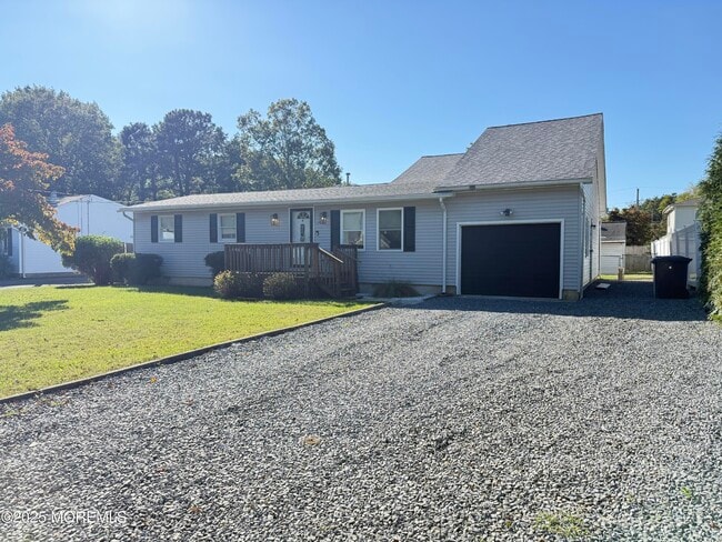 Building Photo - 132 Tiller Ave