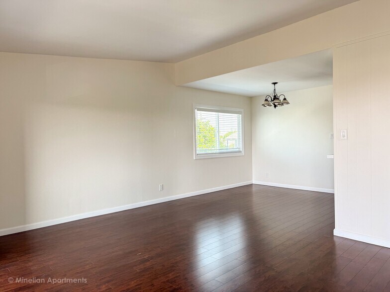 Building Photo - 1813 12th St