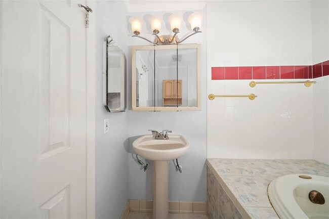 Building Photo - 5215 Cheena Dr