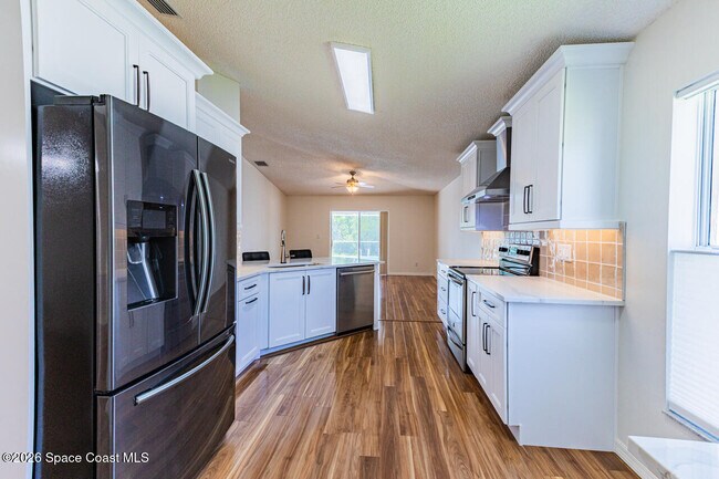 Building Photo - 4610 Manchester Dr
