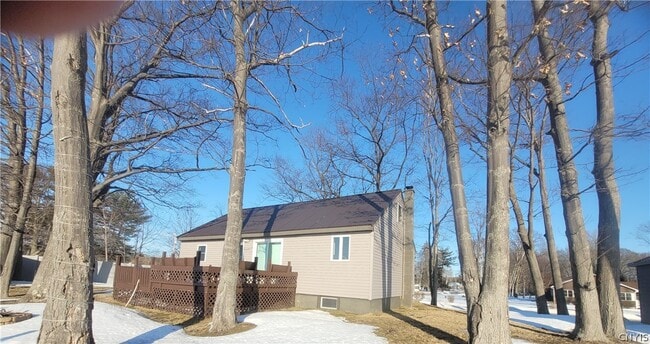 Building Photo - 2 S Rainbow Shores Rd