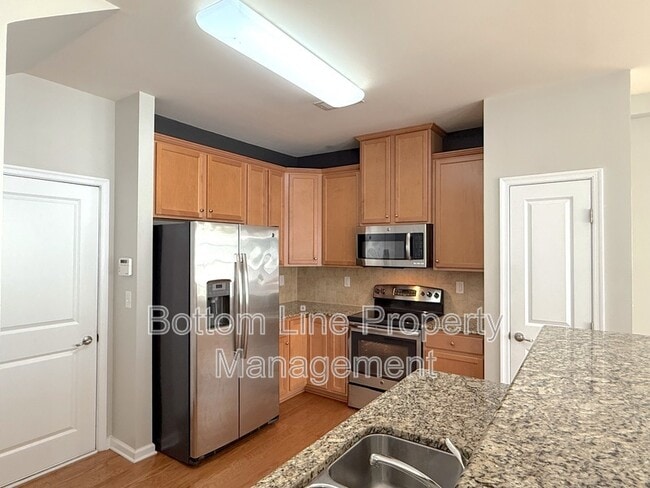 Building Photo - 7562 Red Mulberry Way