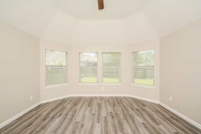 Building Photo - 12202 Duane Ct
