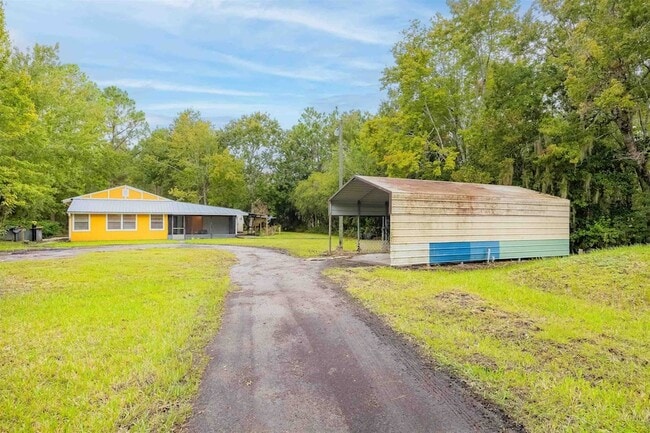 Building Photo - 7557 U.S. Rte 1