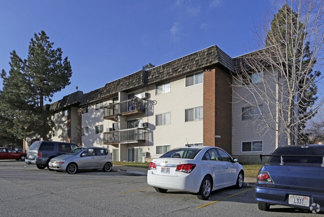 Building Photo - Terr Green Bldg 1