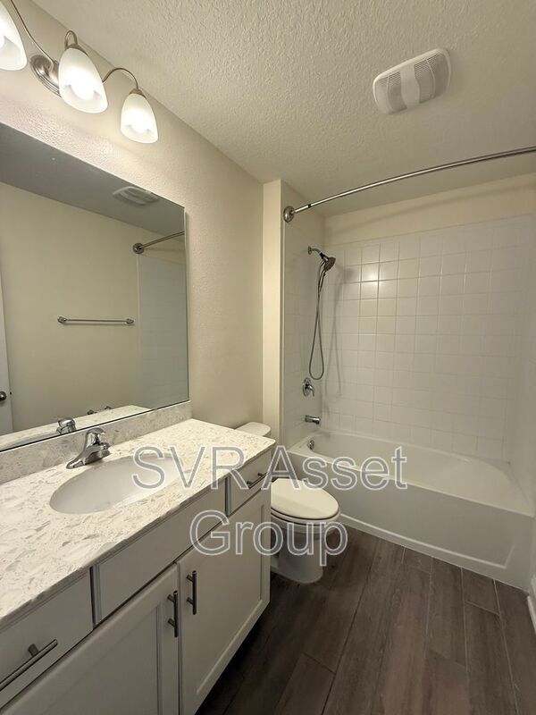 Building Photo - 152 Creekmore Dr