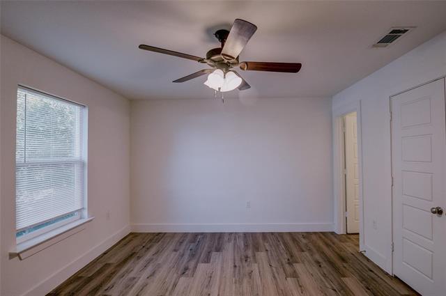 Building Photo - 402 Garrett Ct