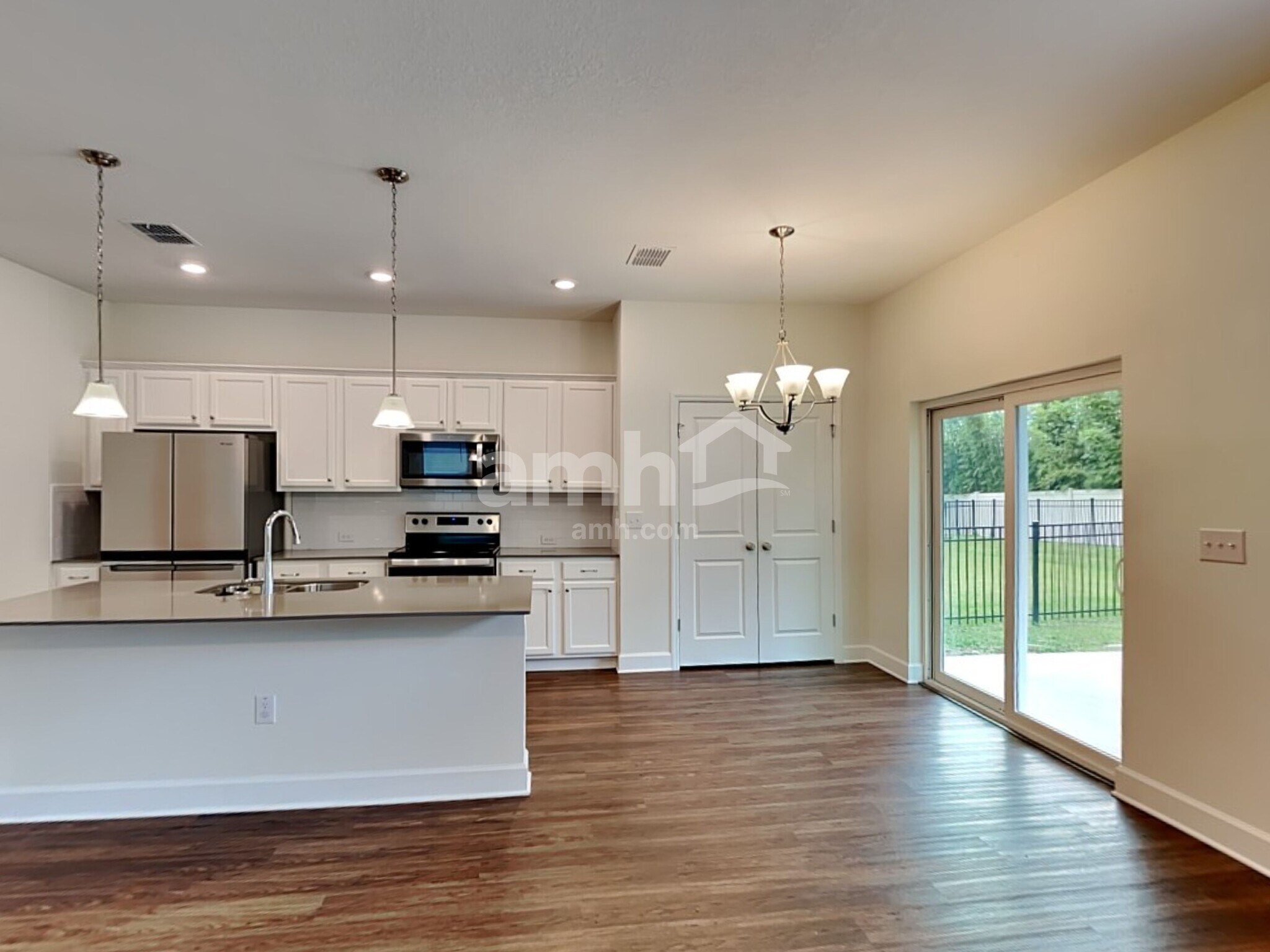 Building Photo - 29574 Cedar Waxwing Dr