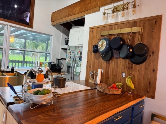 Kitchen - 1420 W Sandpiper Cir