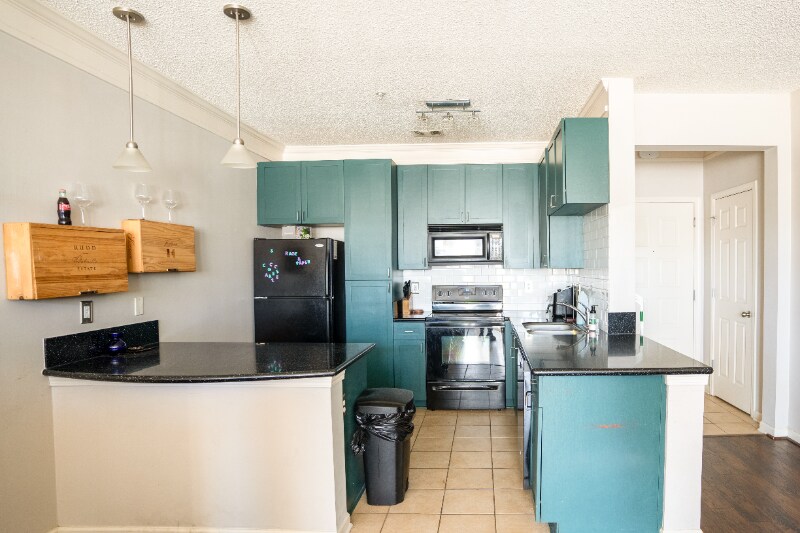 Building Photo - 401 16th St NW