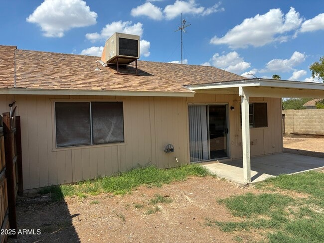 Building Photo - 3233 W Mohawk Ln