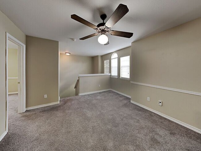 Building Photo - *No Application Fee*