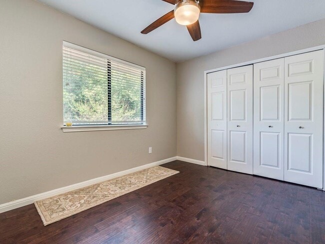 Building Photo - 12328 Thompkins Dr