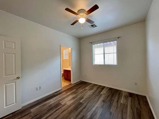 Building Photo - 15234 S Camino Del Velero