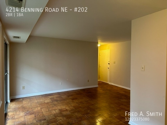 Building Photo - Two-Bedroom Apartment - Benning Terrace Ap...