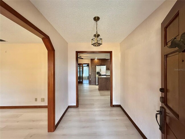 Building Photo - 2503 Woodhaven Ct