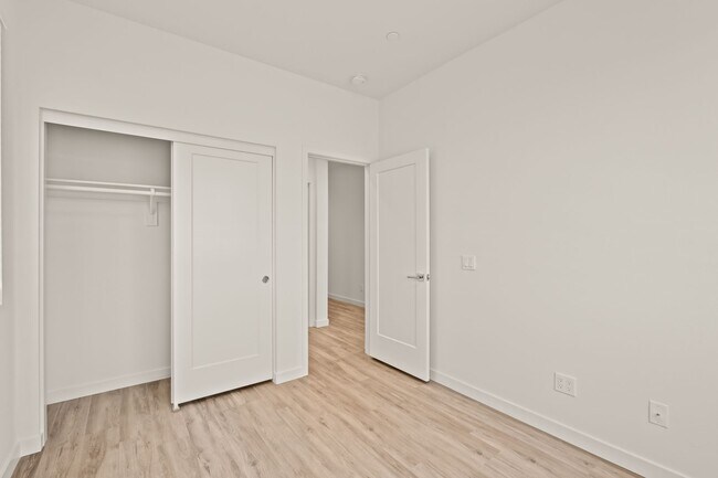 Building Photo - 49110 Cochran Dr